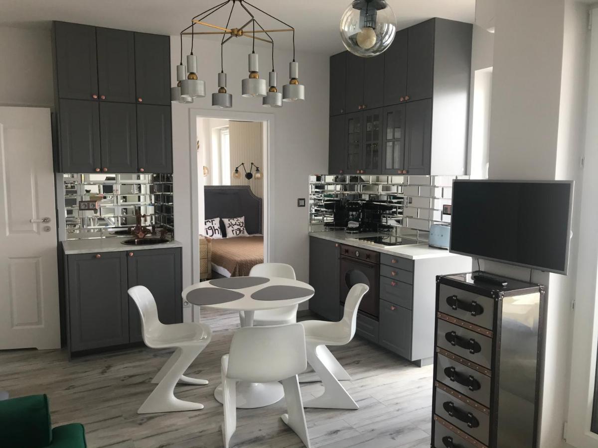 Luxury Wola Apartament Varsovia Exterior foto